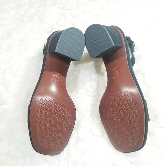 Tory Burch suede Blue Chunky Heels Shoes. Size 8.5 NWOT!!! - Picture 7 of 13